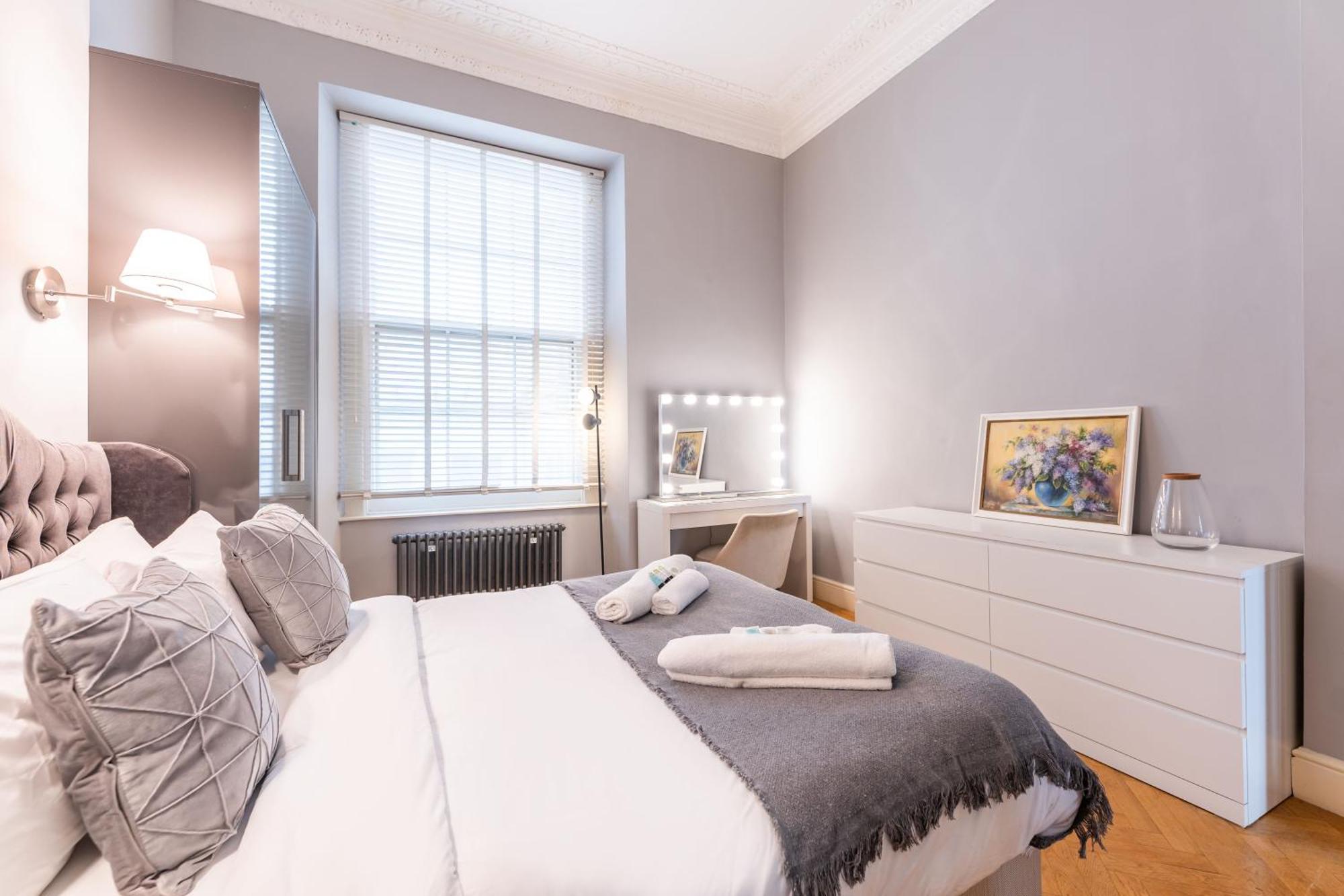 Luxury One Bedroom Flat In Westbourne Terrace 伦敦 外观 照片