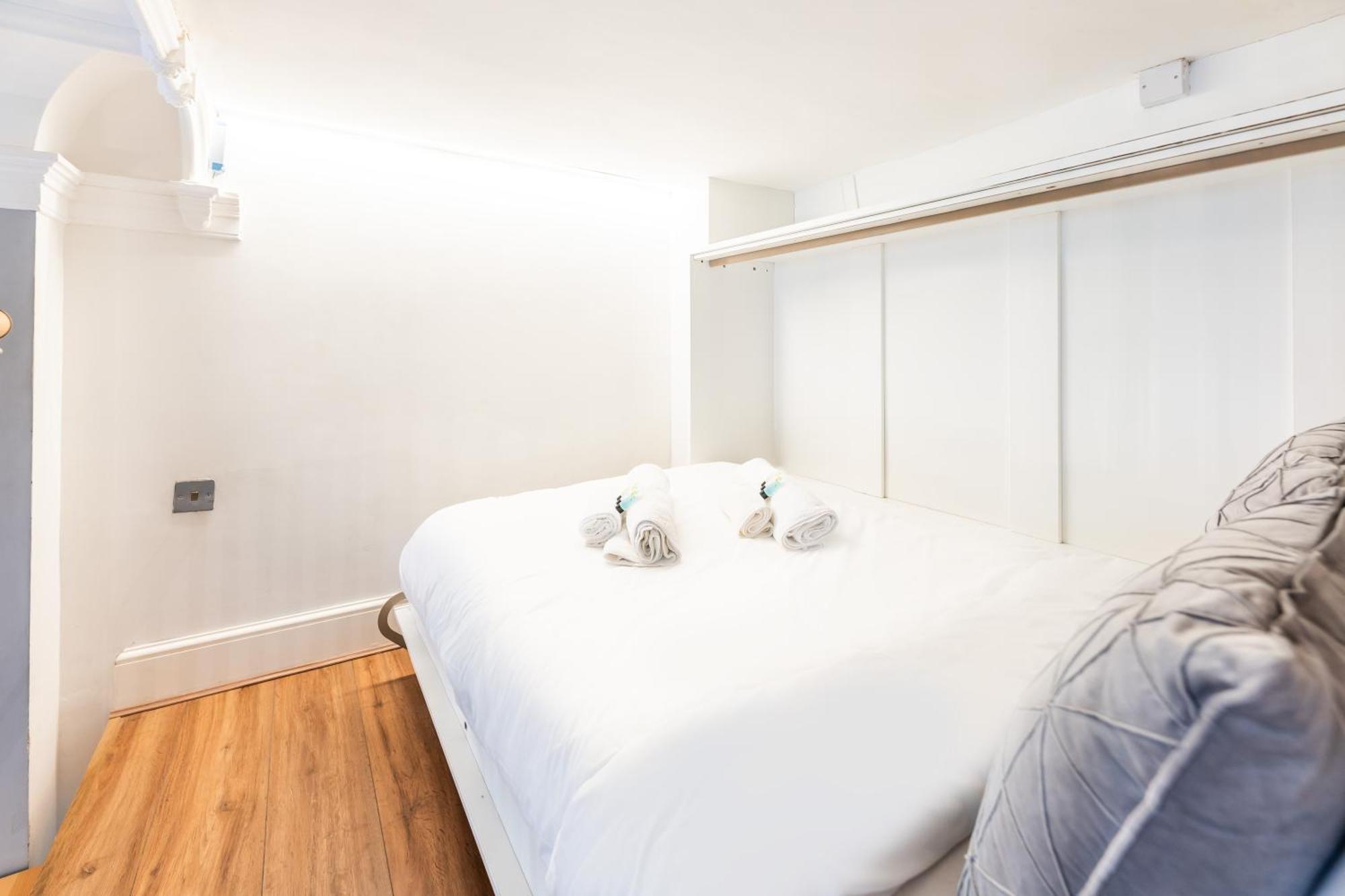 Luxury One Bedroom Flat In Westbourne Terrace 伦敦 外观 照片